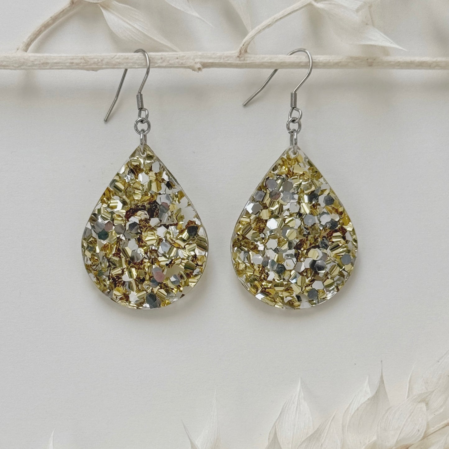 When In Doubt, Glitter It Out | party glitter earrings