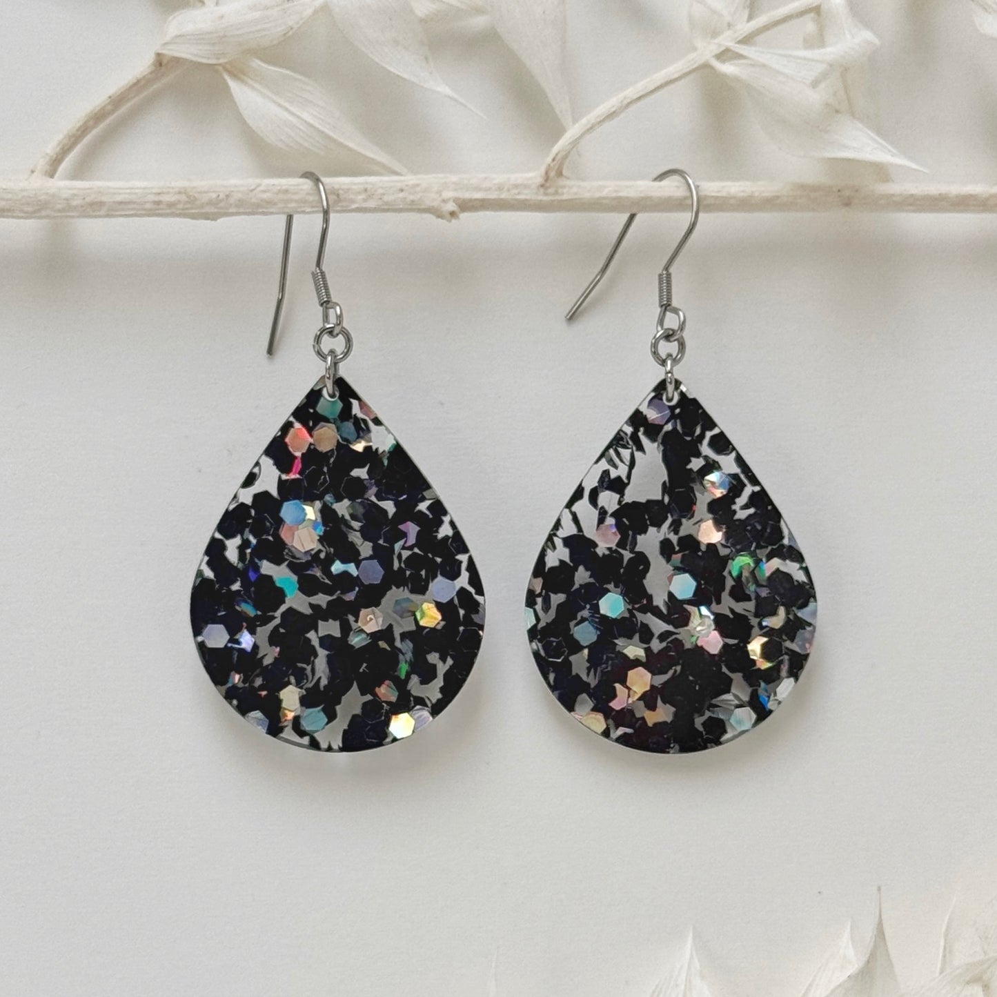 When In Doubt, Glitter It Out | party glitter earrings