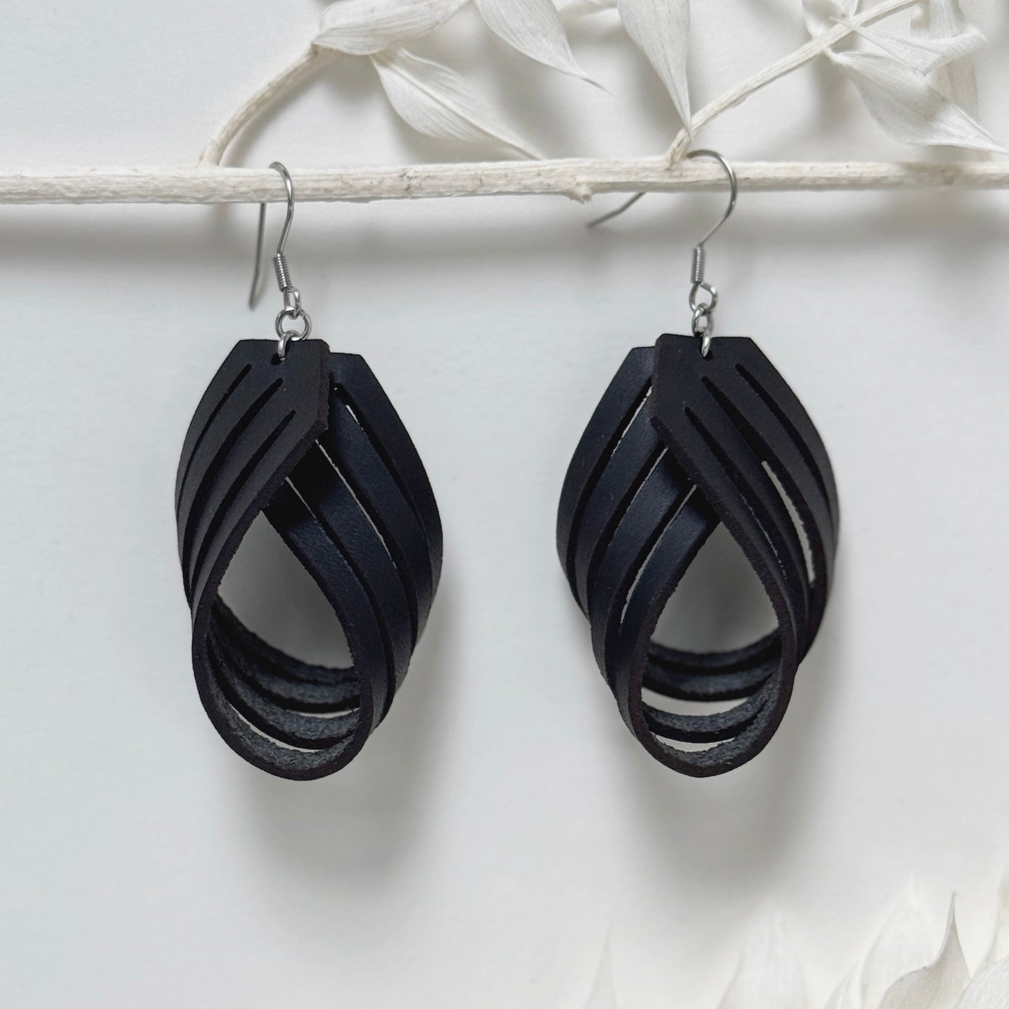 Twist & Shout | leather twist dangle earrings