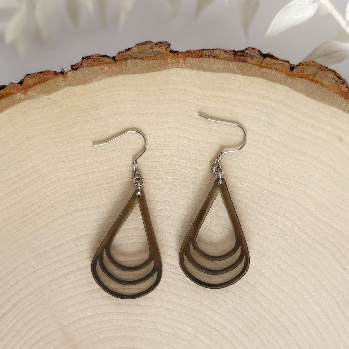 Three Peaks | lightweight layered teardrop earrings