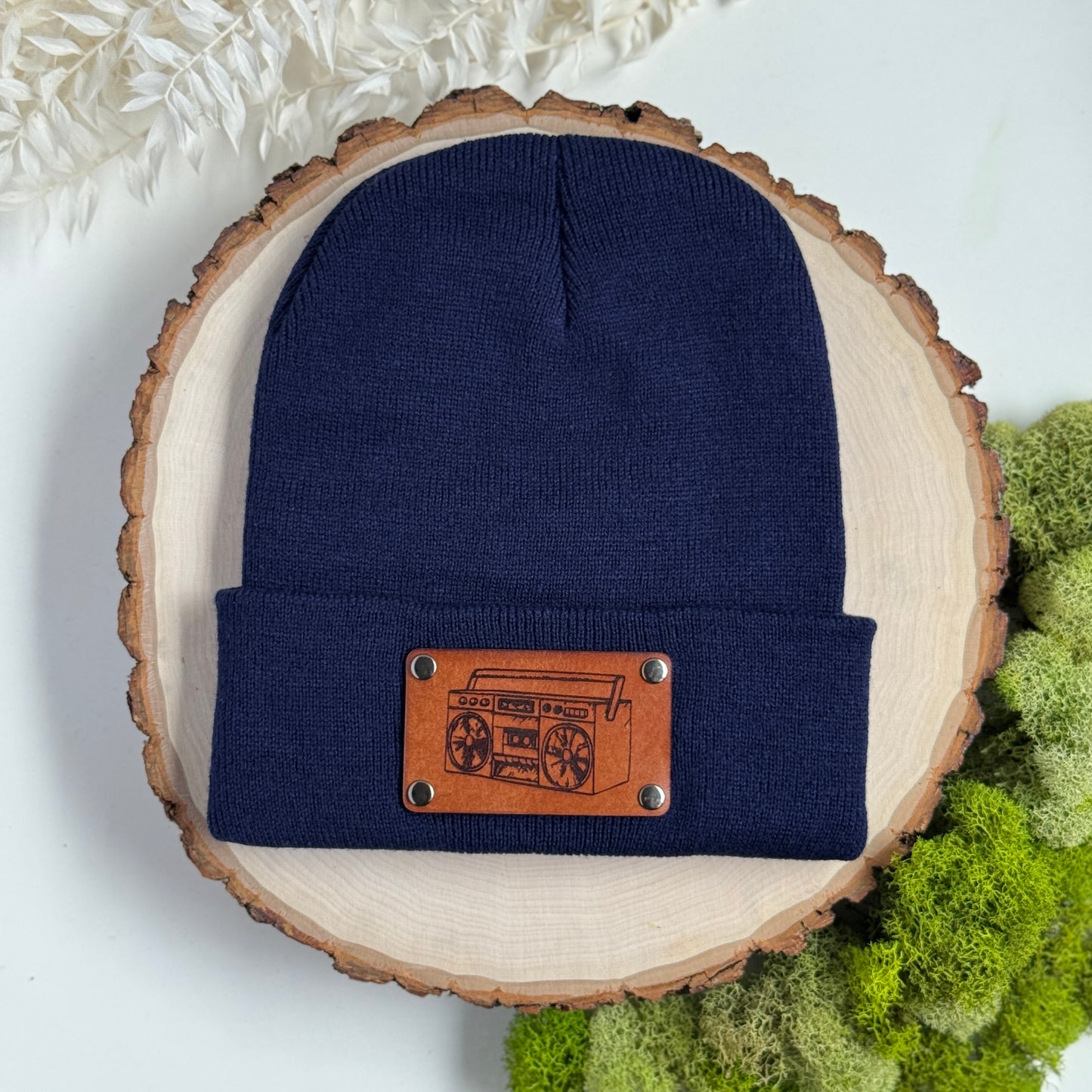 Boombox beanie with snap on/off leather patch