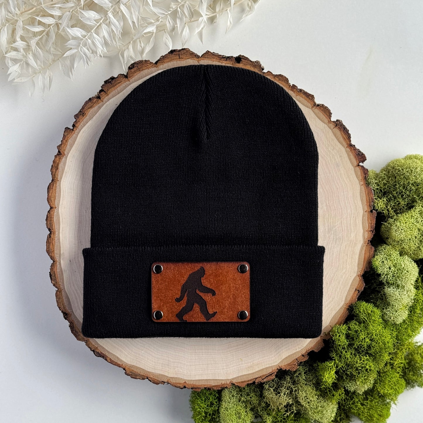 Sasquatch beanie with snap on/off leather patch