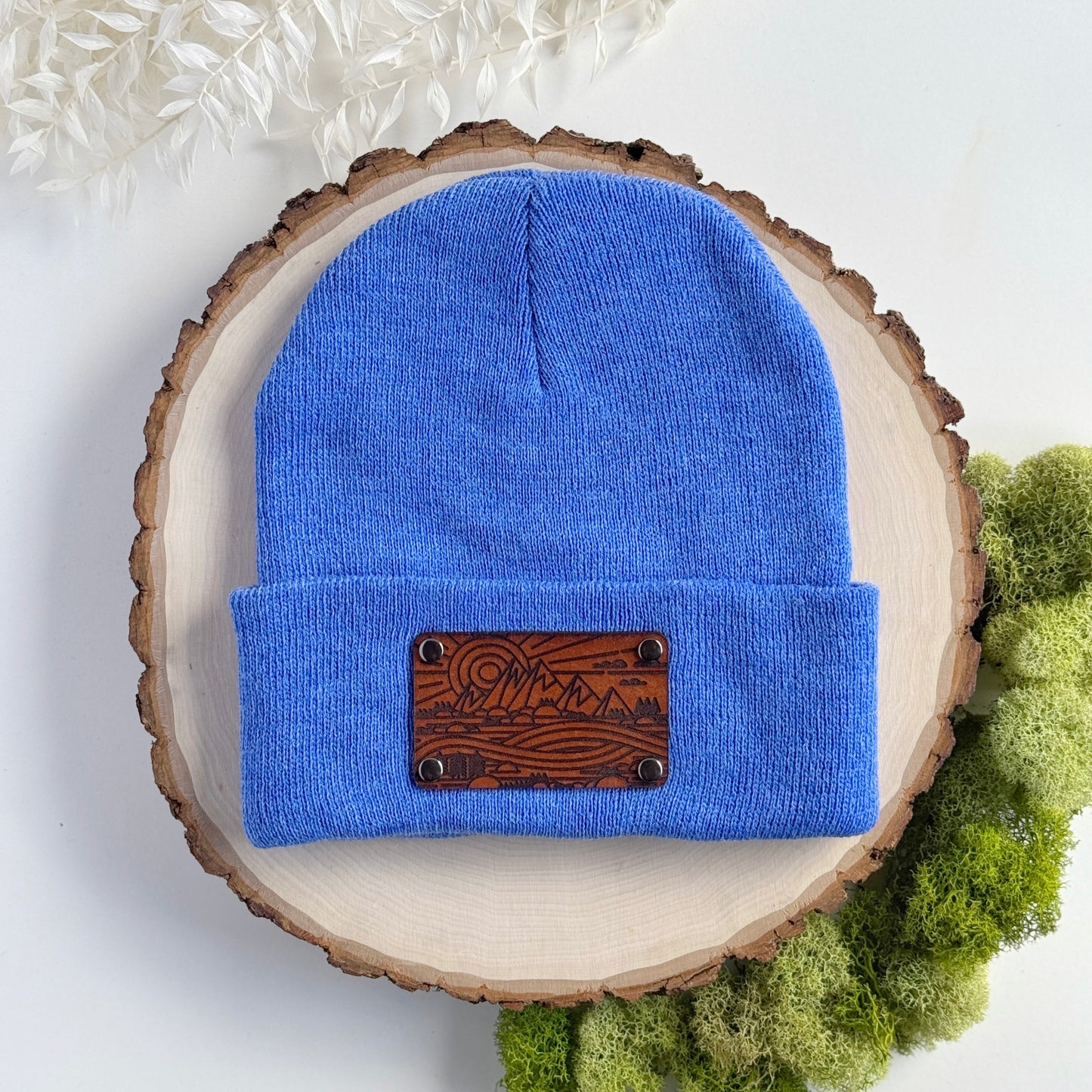 The Great Outdoors beanie with snap on/off leather patch