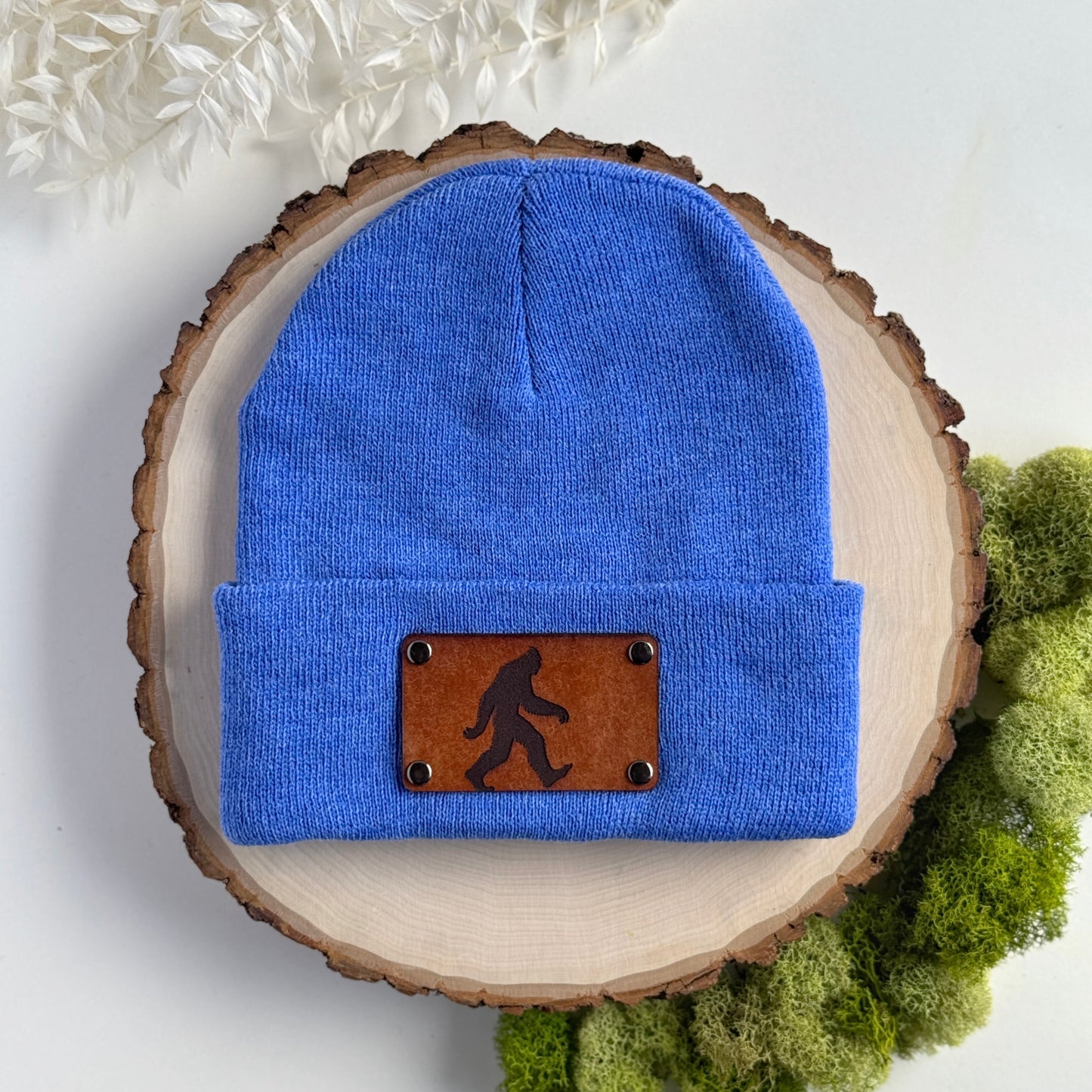 Sasquatch beanie with snap on/off leather patch